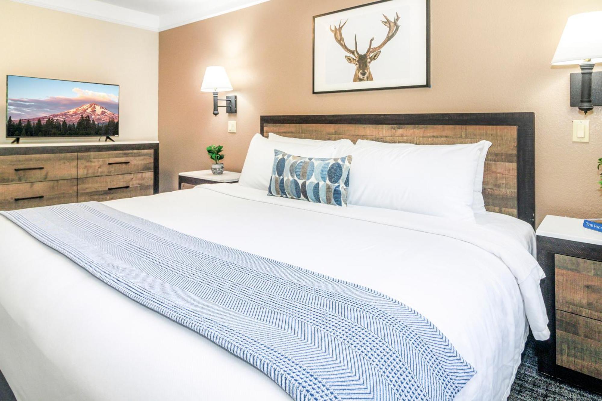 Inn At Mount Shasta Buitenkant foto
